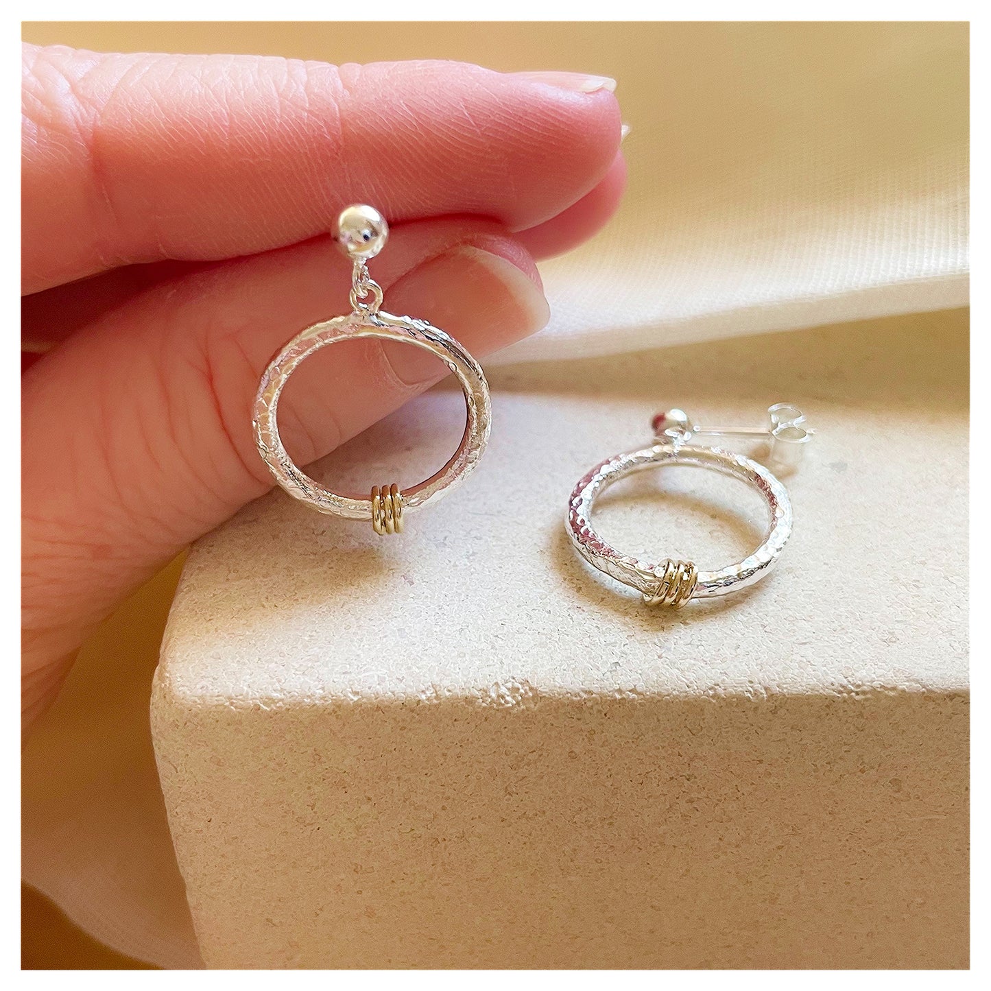 Sterling Silver Textured Circle With 9ct Gold Detail Drop Earrings.